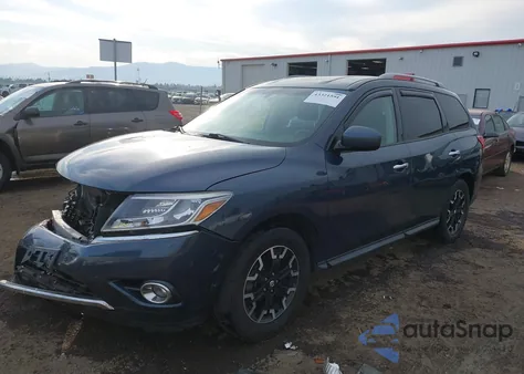 2015 Nissan Pathfinder Platinum/S/Sl/Sv z USA, uszkodzony, nr VIN 5N1AR2MM3FC635560